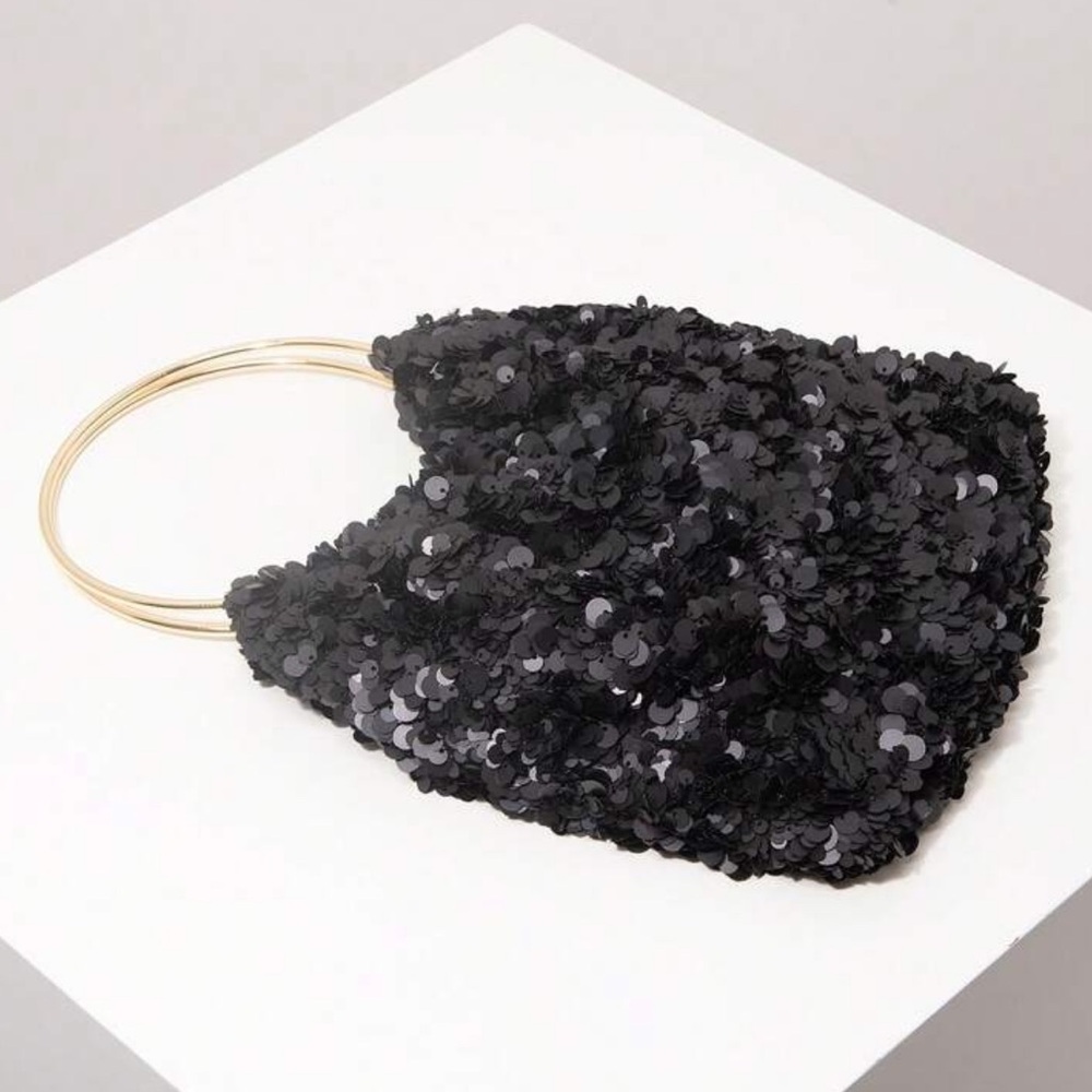 🎩 Black Sequin Bag 🎩 - Picture 7 of 7